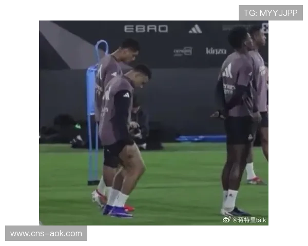 姆巴佩左膝伤势反复状态未达最佳，皇马锋线轮换考验战术深度